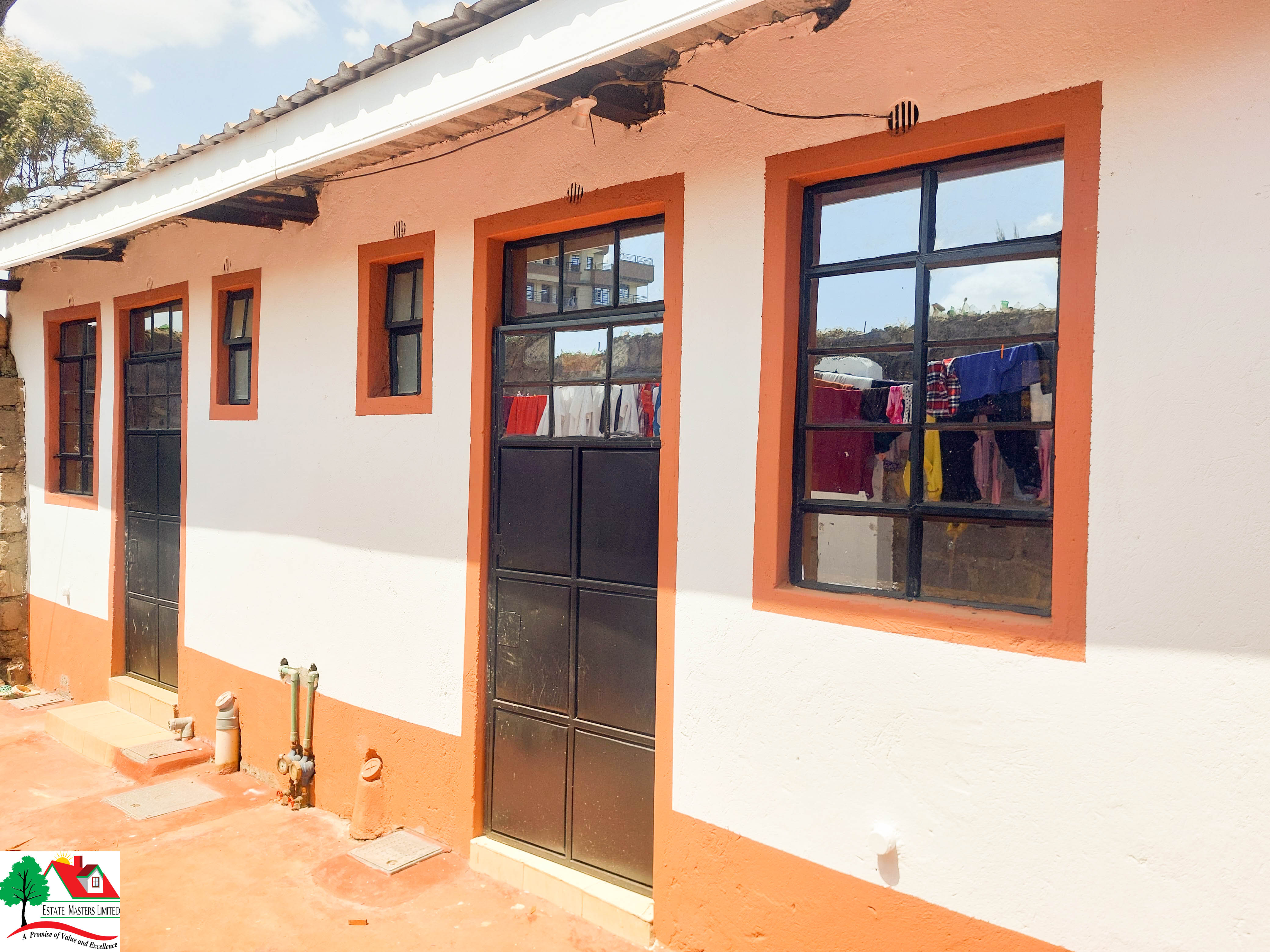 LANE 26  HOUSE